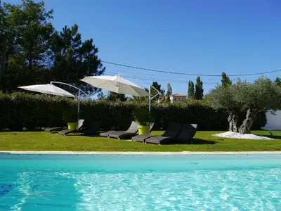 Piscine de l'établissement Une Escale à Pornic chambres d'hôtes 4 épis ou située à proximité