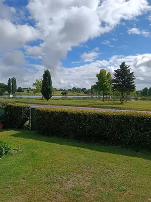 Jardin de l'établissement Chambre chez l'habitant