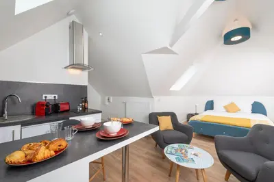 Cuisine ou kitchenette dans l'établissement Hypercentre 14 rue Valdemaine