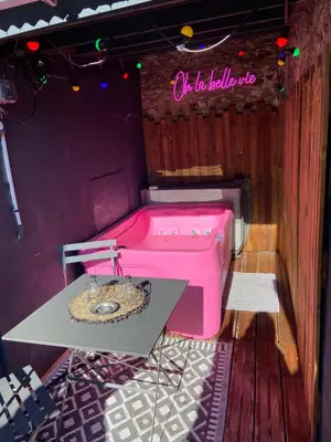 Coin salon dans l'établissement Appartement cosy à Nantes avec terrasse