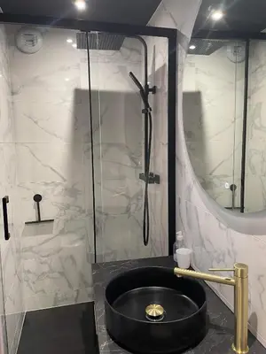 Salle de bains dans l'établissement Superbe appartement avec Balnéothérapie/spa/ Champagne