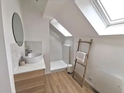 Salle de bains dans l'établissement Escapade à Trentemoult ! Le Repaire du Cap-hornier