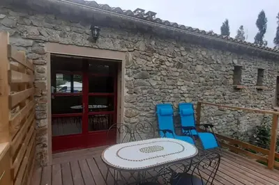Terrasse ou espace extérieur de l'établissement Gite de la petite folie