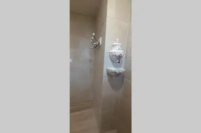 Salle de bains dans l'établissement Gite de la petite folie