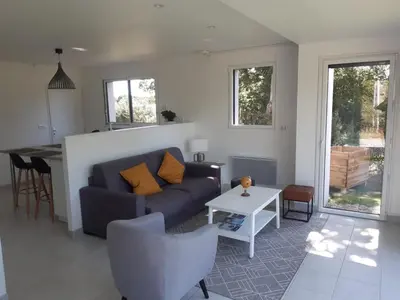 Coin salon dans l'établissement Maison entre Mer et Brière. Proche de La Baule et de Guérande.