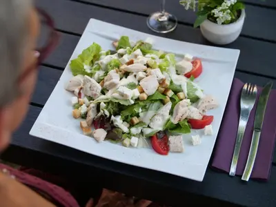 Nourriture dans l'hôtel ou à proximité
