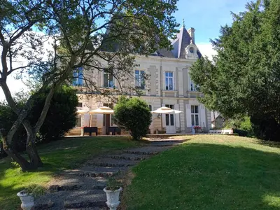 Jardin de l'établissement Chateau du Breuil