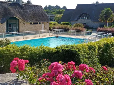 Piscine de l'établissement Appartement de standing dans le Golf International de La Baule ou située à proximité