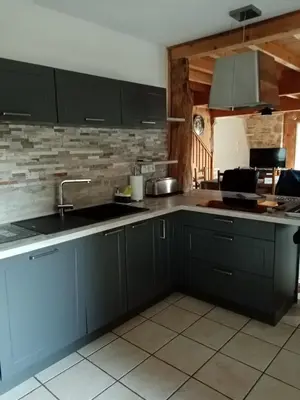 Cuisine ou kitchenette dans l'établissement Le gîte Le Marillet