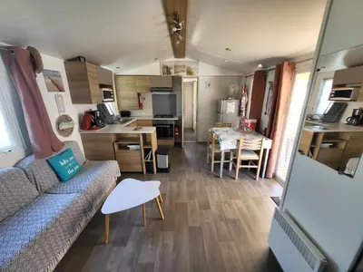 Cuisine ou kitchenette dans l'établissement Louons ensemble