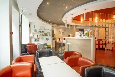 Coin salon dans l'établissement Best Western Hotel San Benedetto