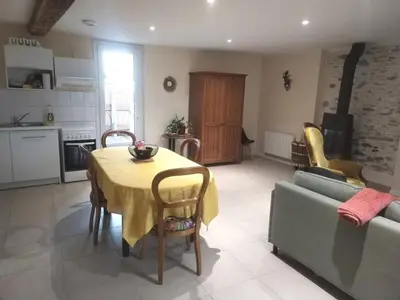 Cuisine ou kitchenette dans l'établissement Logement proche du Lac & Océan, Parking