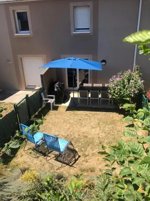 Jardin de l'établissement Maison La Baliere,2 chambres,5 personnes, à 20 minutes du Puy du Fou