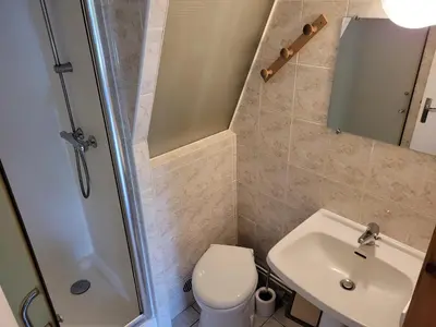 Salle de bains dans l'établissement Gîte Mélisse