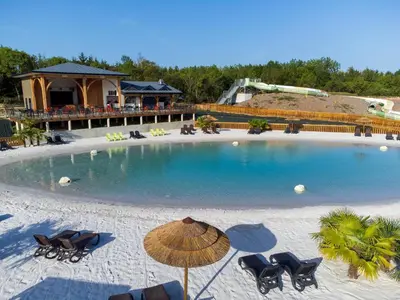Piscine de l'établissement Camping Campilo - Maeva ou située à proximité