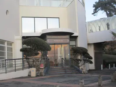 Plan de l'établissement maison située à 300 mètres de la thalasso de Pornic et des plages