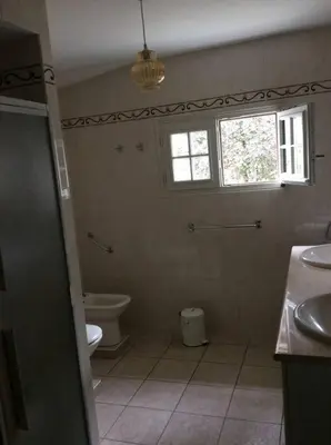 Salle de bains dans l'établissement Maison à 10 min du puy du fou et parc de Maulévrier