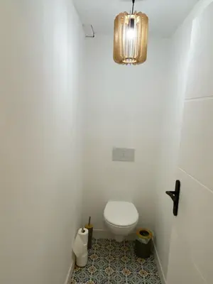 Salle de bains dans l'établissement Hébergements indépendants proches aéroport de Nantes Atlantique et centre ville de Nantes