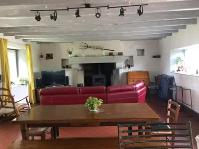 Coin salon dans l'établissement Gîte à la campagne