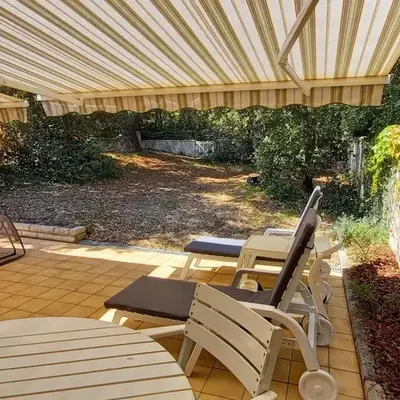 Charmante Maison 3 Chambres - 6 Personnes - Proche Plage - FR-1-323-252