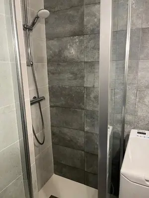 Salle de bains dans l'établissement SUPERBE STUDIO A SAINT JEAN DE MONTS