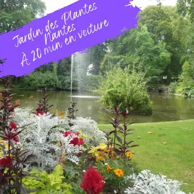 Jardin de l'établissement Charmant T2 , en bord de Sèvre