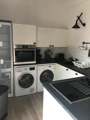 Cuisine ou kitchenette dans l'établissement Les Agapanthes