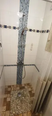 Salle de bains dans l'établissement Chalet 38 m2, au calme reposant, près du puy /fou