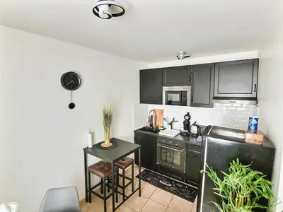 Cuisine ou kitchenette dans l'établissement Le 3plex - Coeur de Vertou - Original
