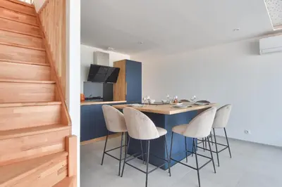 Cuisine ou kitchenette dans l'établissement Bel appartement - emplacement idéal