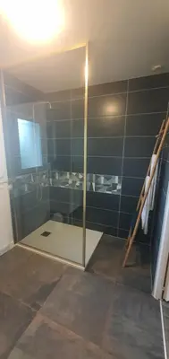 Salle de bains dans l'établissement Auberge des etiers chambres d'hôtes