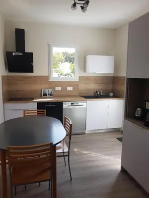 Cuisine ou kitchenette dans l'établissement EOLE - Maison Saint Jean de Monts - 2 pièces - 4 personnes