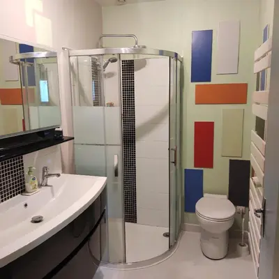 Salle de bains dans l'établissement Maison et jardin Nantes Chantenay