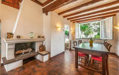 Coin salon dans l'établissement Holiday Home Les Moutiers En Retz Rue De Bois Millet