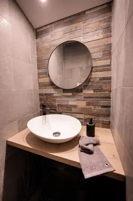 Salle de bains dans l'établissement Proche PuyDuFou - Gite Maison La Roulière