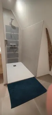 Salle de bains dans l'établissement La Demeure de l'Aubance