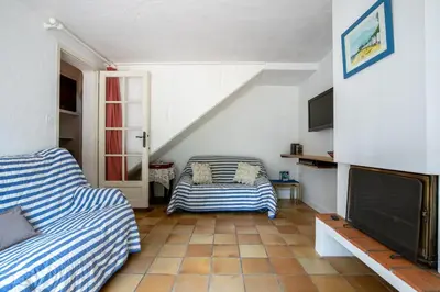 Coin salon dans l'établissement Grande maison pour 6 personnes - 300m de la plage