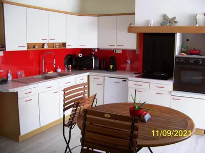 Cuisine ou kitchenette dans l'établissement La Salamandre