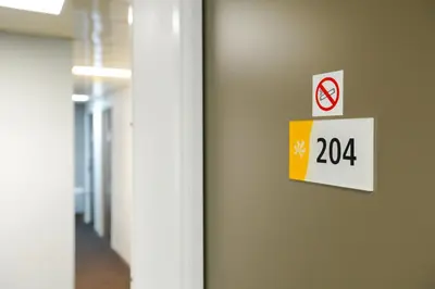 Certificat, récompense, panneau ou autre document affiché dans l'établissement PREMIERE CLASSE ANGERS SUD Louvre Hotels group