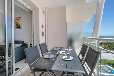 Balcon ou terrasse dans l'établissement Vue mer - Appartement face mer pour 6