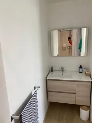 Salle de bains dans l'établissement Chambre d'hôtes près de la plage