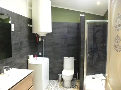 Salle de bains dans l'établissement gite les figuiers proche puy du fou