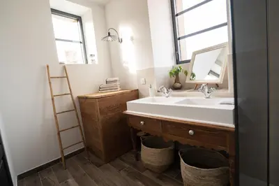 Salle de bains dans l'établissement Appartement cosy en cœur de bourg