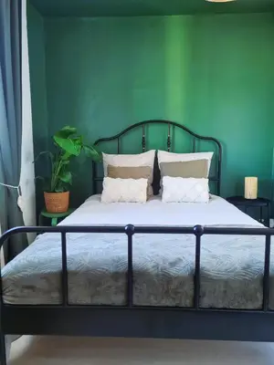 Un ou plusieurs lits dans un hébergement de l'établissement Bel appartement à 3 min de la plage de 60m²