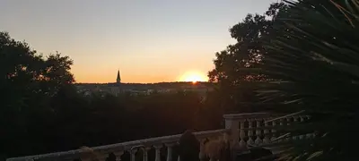 Lever ou coucher de soleil vu de la maison de vacances ou à proximité