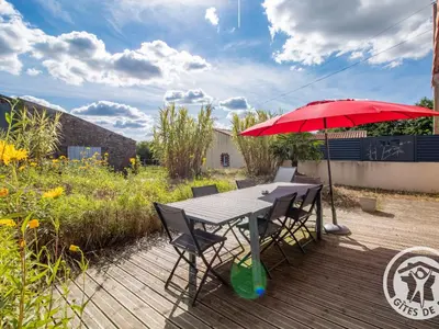 Vue générale sur la montagne ou vue sur la montagne depuis la maison de vacances