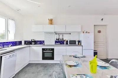 Cuisine ou kitchenette dans l'établissement Le Gois - Parking - Marais salants