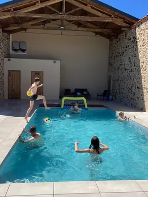 Piscine de l'établissement Gîte de la Foye - Le Lilas ou située à proximité