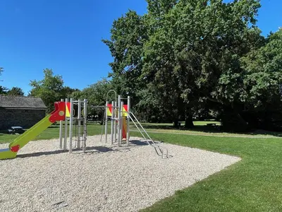 Aire de jeux pour enfants de l'établissement L'orée du parc