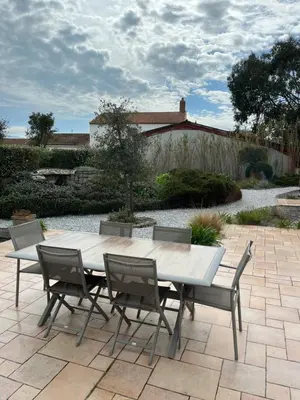 Jardin de l'établissement Les Chênes Verts